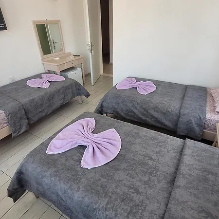 Auberge de jeunesse Cetin *