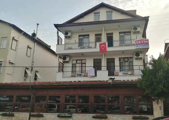 Cetin Хостел *