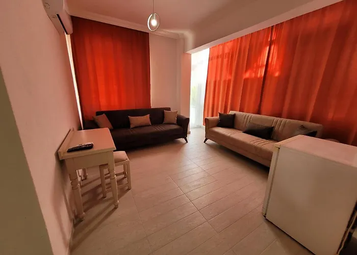 Cetin Хостел *